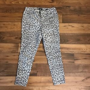 Nine West Size 10 Leopard Pants